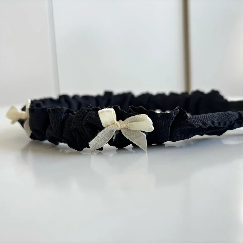 Urban Outfitters Black and White Mini Bow Headband